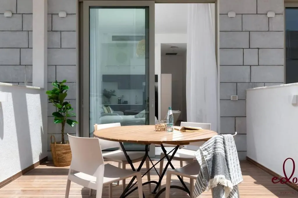 דירת גן מפנקת בסי סייד 50 מטר מהים - By Edom Apartman Eilat